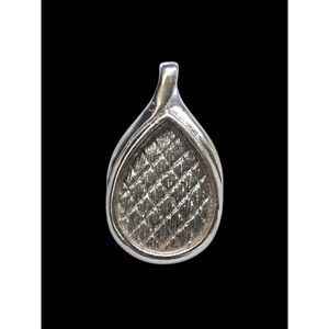 Lia Sophia Silver Tone Pendant